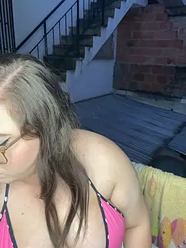 Kitty_Bms_'s cam snapshot