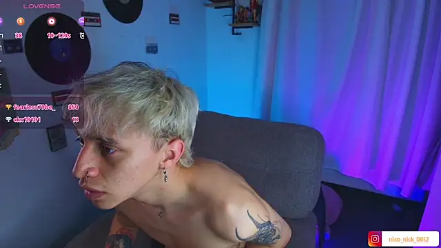 Nick_Bangover_ live sex cam