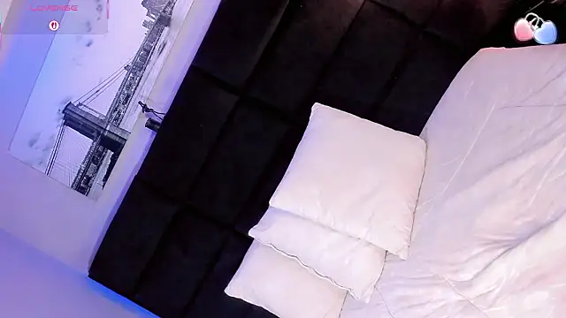 Ana_Paaula23's cam snapshot