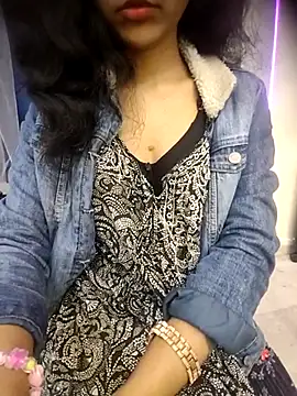 Snaya-baby's cam snapshot