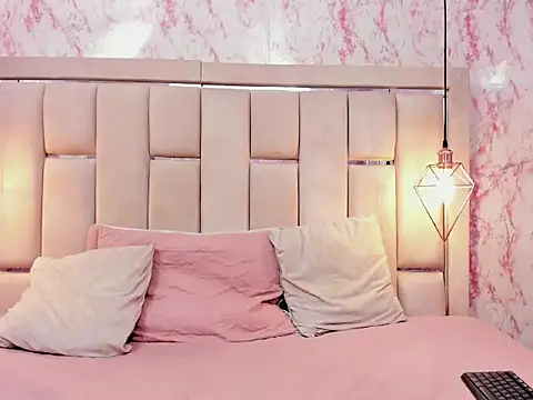 Naughty_Mely_'s cam snapshot