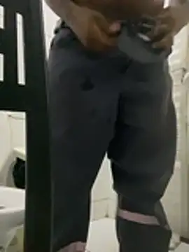 hudson19cm's cam snapshot