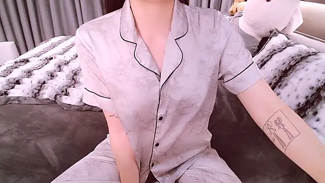 SungkyunnKwan's cam snapshot