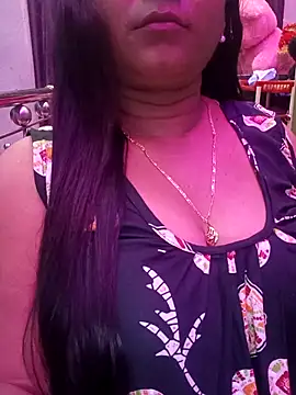 ella_mariya's cam snapshot