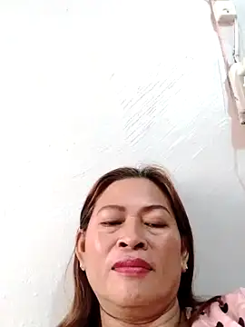 merr_ann123's cam snapshot