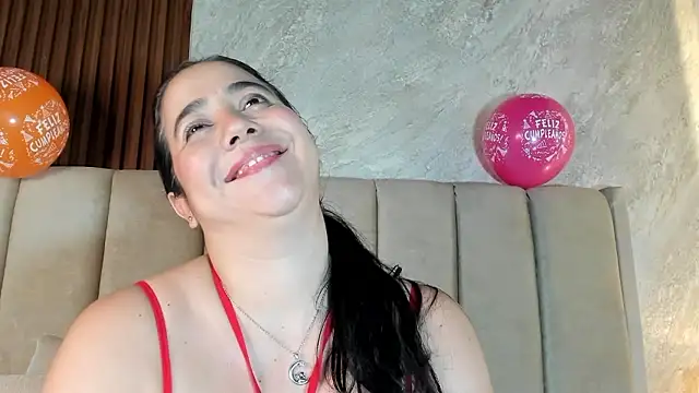 _Cris_Spicy_'s cam snapshot