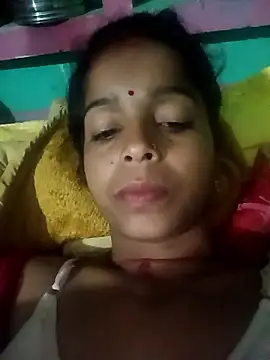 Alisha_beby143's cam snapshot