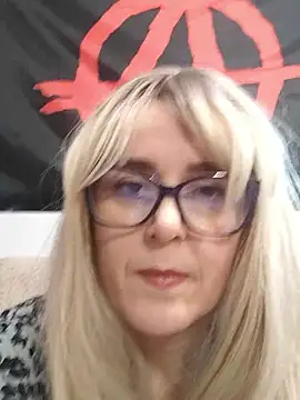 Amelialove42's cam snapshot