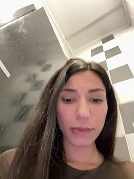 -_MiaQueen_- live sex cam