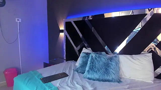 LolaGray__'s cam snapshot