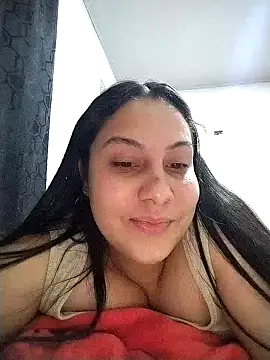 esmeralda_jadees's cam snapshot