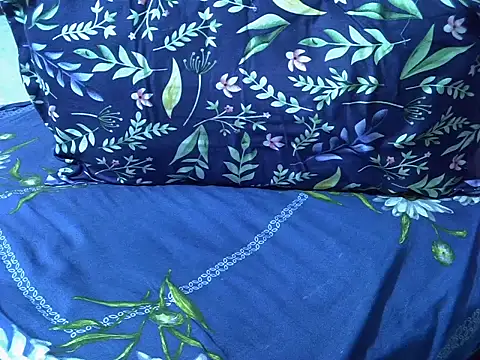 Clomilan0001's cam snapshot