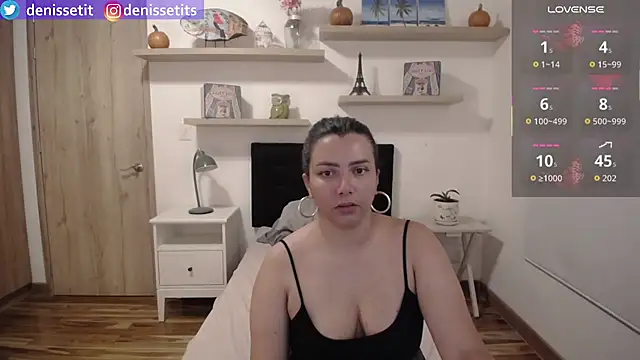 DenisseTits live sex cam