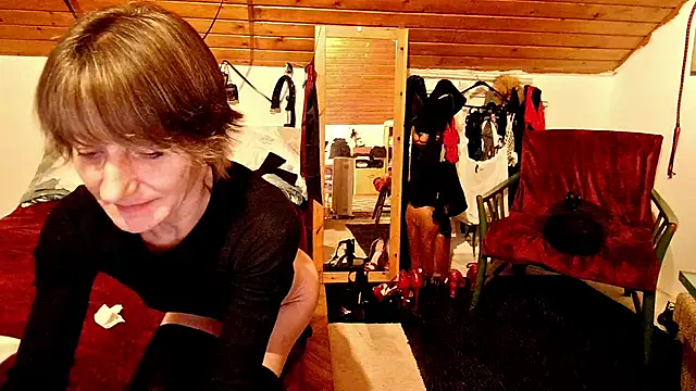 Hot_Colettte live sex cam