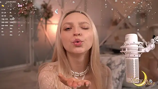 marylunamay live sex cam