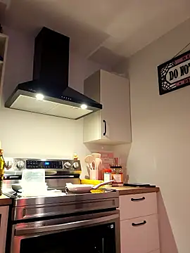 LilyOrion live sex cam