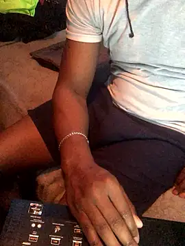 Mr_Sirthedom's cam snapshot