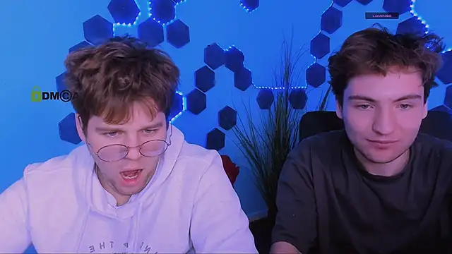 michael_strong1's cam snapshot