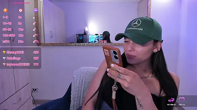 EricaVanderhill live sex cam