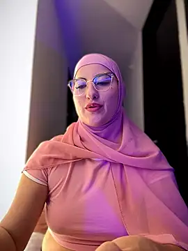 Badra_Abaid's cam snapshot