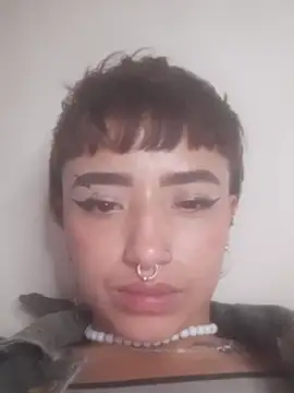 AlexxaAndRileyy's cam snapshot