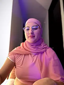 Badra_Abaid's cam snapshot