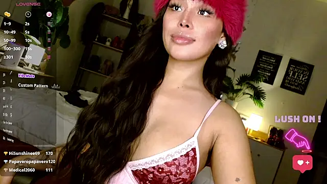 Lolitaloove69's cam snapshot