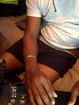 Mr_Sirthedom's cam snapshot