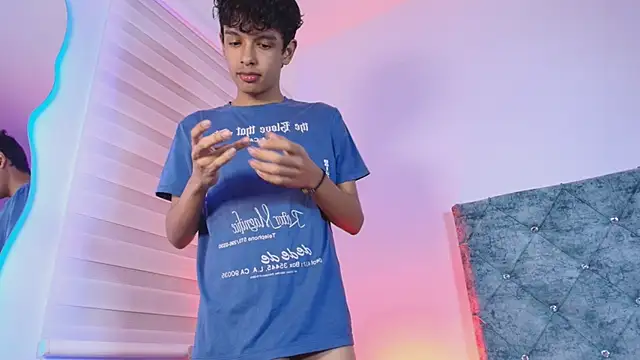 maxfrost_1's cam snapshot