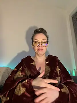 FemDom_RubyKnightXXO's cam snapshot