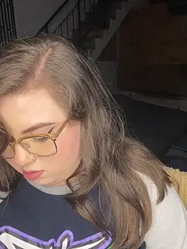 Kitty_Bms_'s cam snapshot