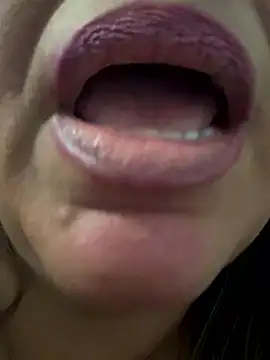 violetpolo's cam snapshot