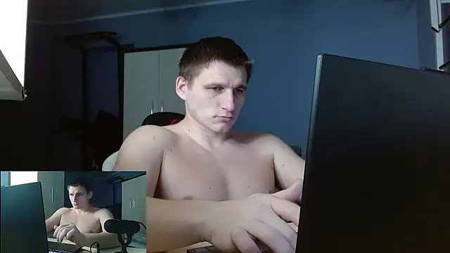 Poliglotjoe1 live sex cam