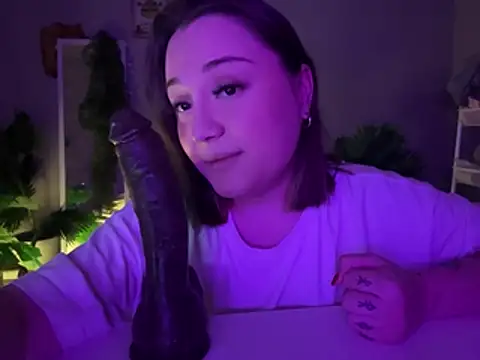 ThroatGoatTV live sex cam