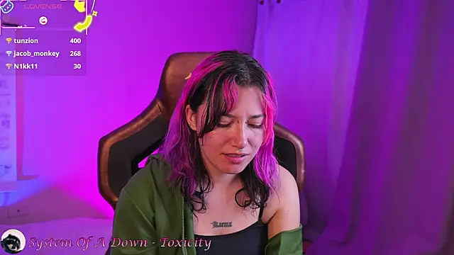 _zephyr_'s cam snapshot