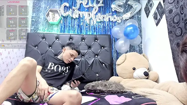 exotic_hot_couple live sex cam