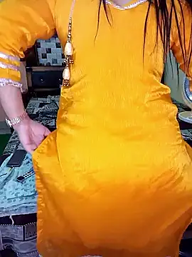 PRIYA_22 live sex cam