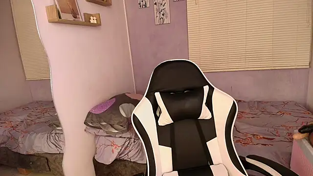 luna_desiree's cam snapshot