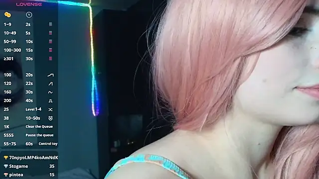 PieraMarch live sex cam