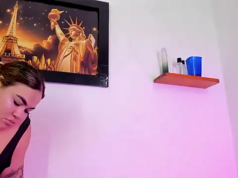 zoy_storm's cam snapshot