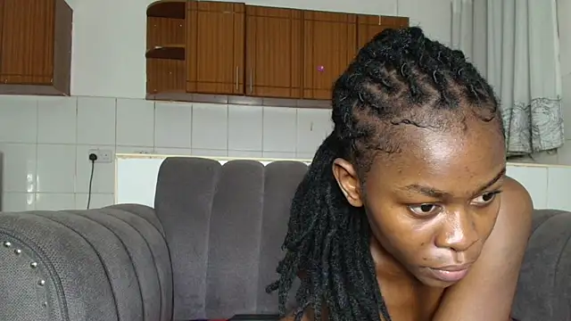 queen_heather's cam snapshot