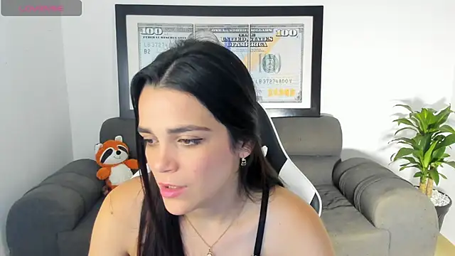 LucianaMoreau's cam snapshot