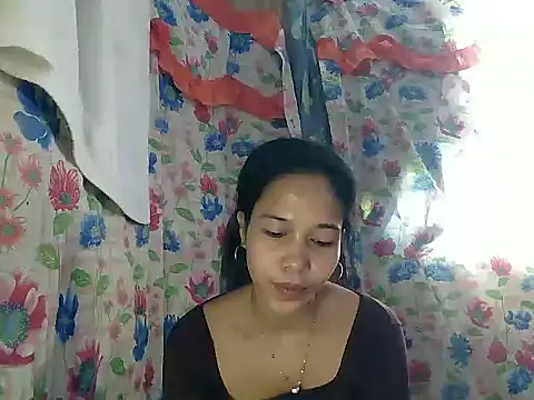 PinaySkinnyGirl's cam snapshot