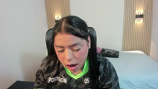 CelesteMoon5's cam snapshot