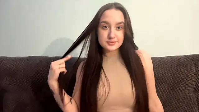 tinykissme's cam snapshot