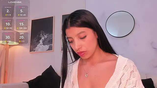 Tiffany_Low's cam snapshot