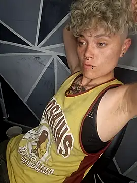 megan_cr's cam snapshot