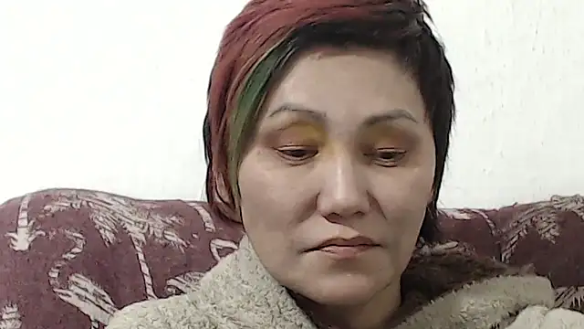 VERYHAPPYWOMANXXX's cam snapshot