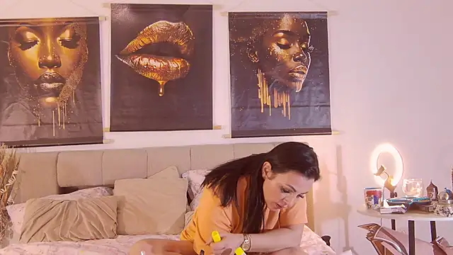 ReiyaRey's cam snapshot