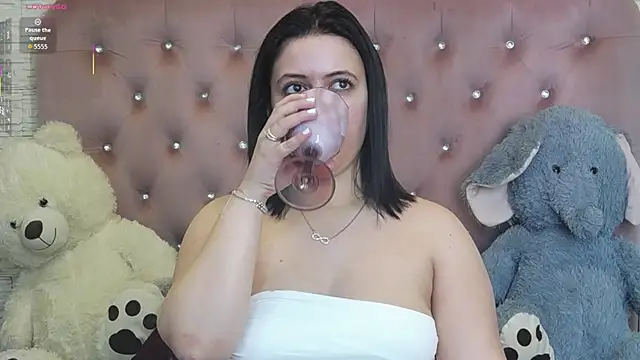 SophiaStarr's cam snapshot